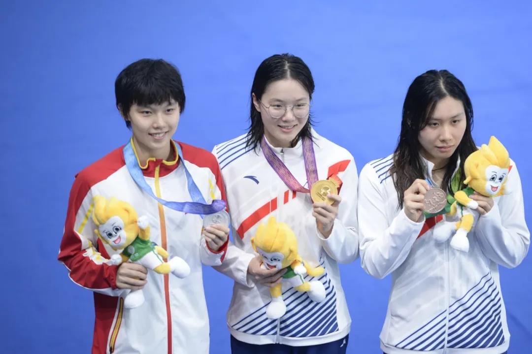 包揽冠亚季军！打破全国纪录！深大人全运会赛场再续辉煌