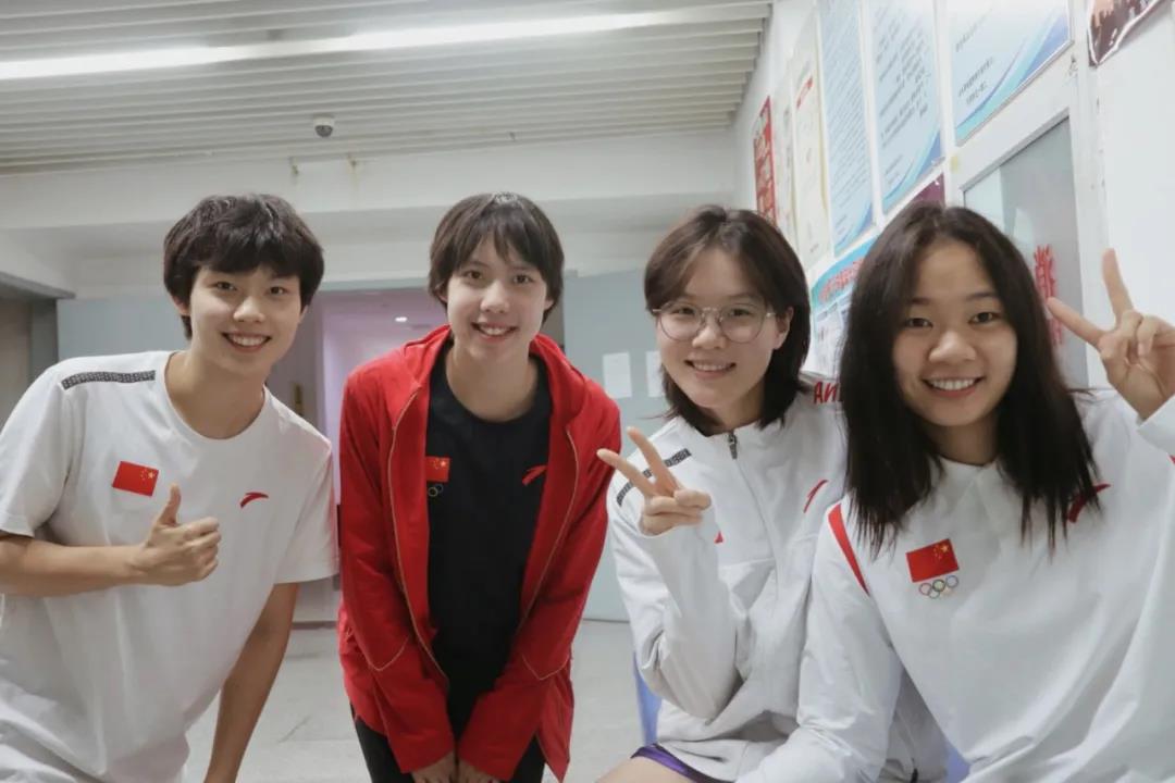 已夺两金！深大女生在全运会游泳赛场上大放异彩！