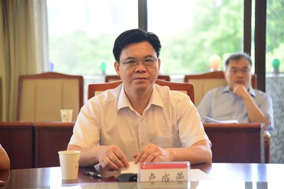 说明: C:\Users\lenovo\Desktop\20180726卢成燕任vsport党委副书记纪委书记\DSW_3426.JPG