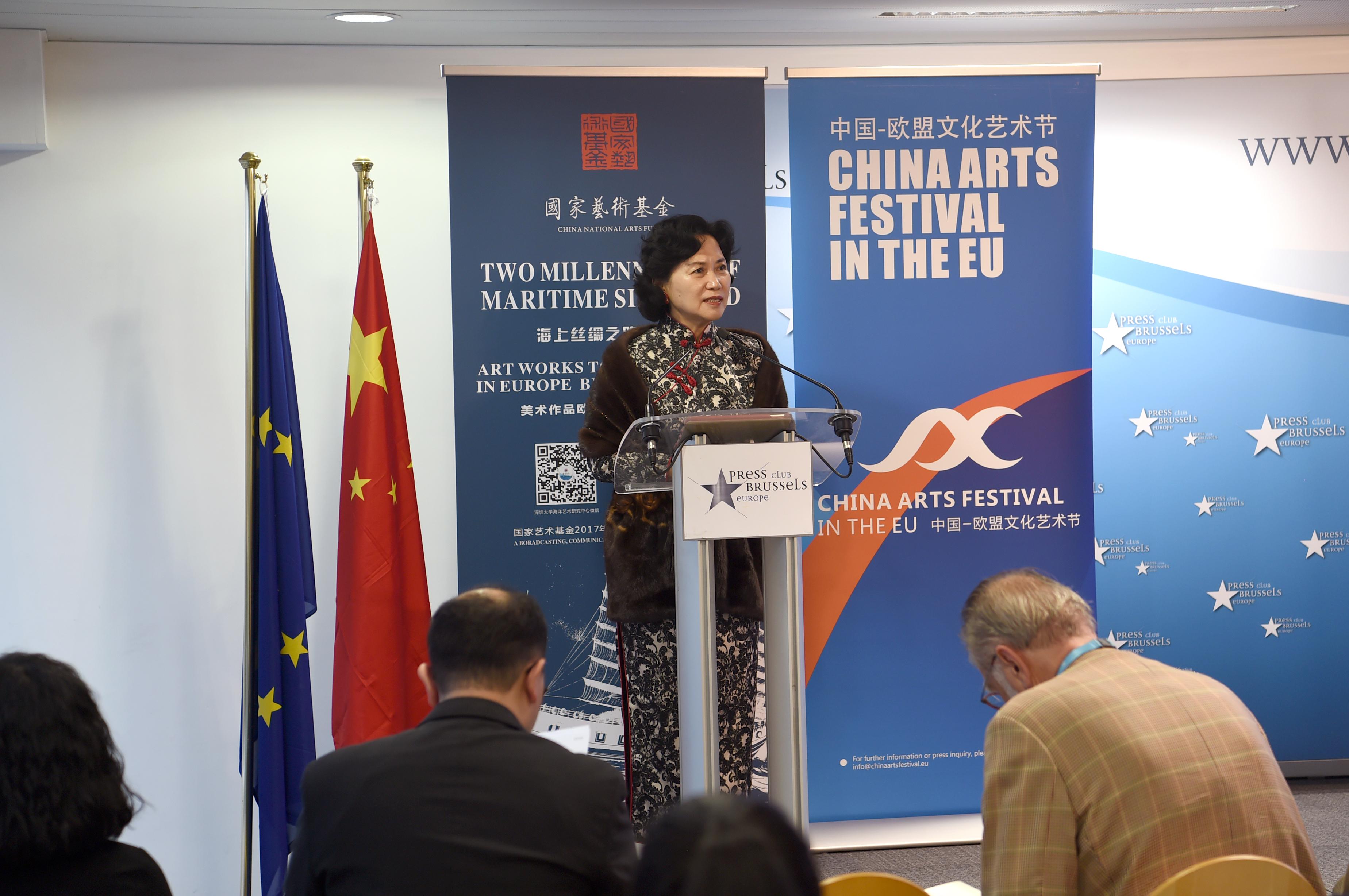 逐浪淘经觅实学——访vsport原党委副书记、纪委书记，中国经济特区问题研究专家陶一桃（vsport报）